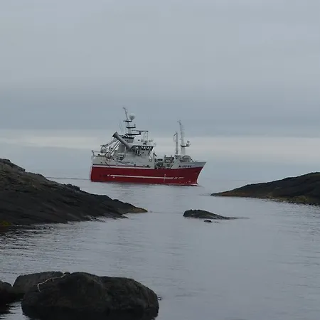 Holiday home Nesland Lofoten