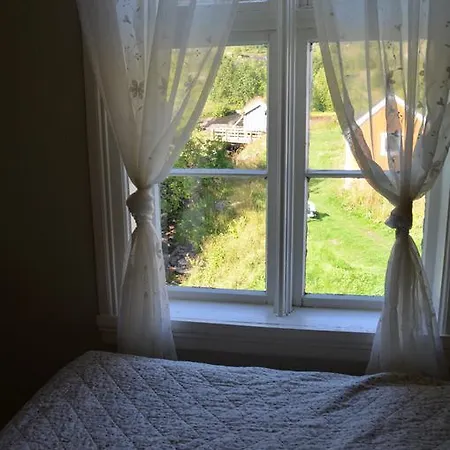 Holiday home Nesland Lofoten Ramberg